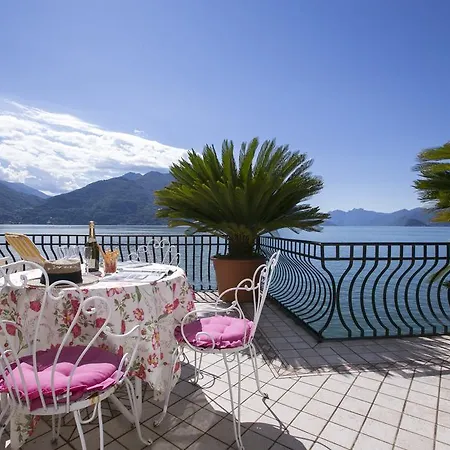 Le Cycas Villa San Siro (Lombardy)